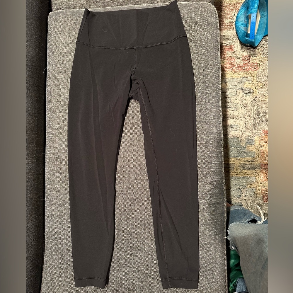 Lululemon Wunder Under leggings // Black // 6